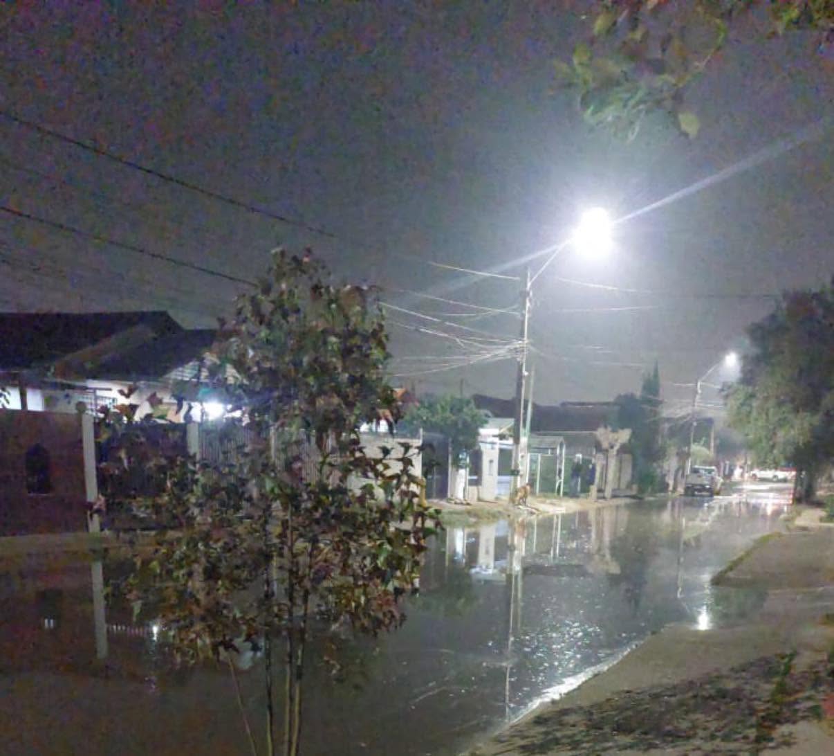 Inundación en villa Las Hortensias de Padre Hurtado
